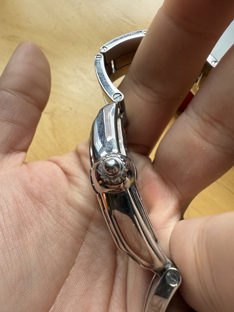 Cartier Roadster Las Vegas 2510