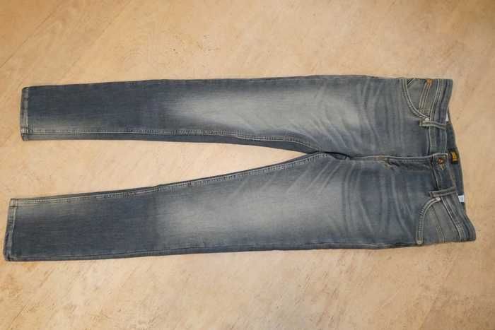 Spodnie dżinsowe Super skinny dan; r.170-176cm; 15-16l; Jack & Jones