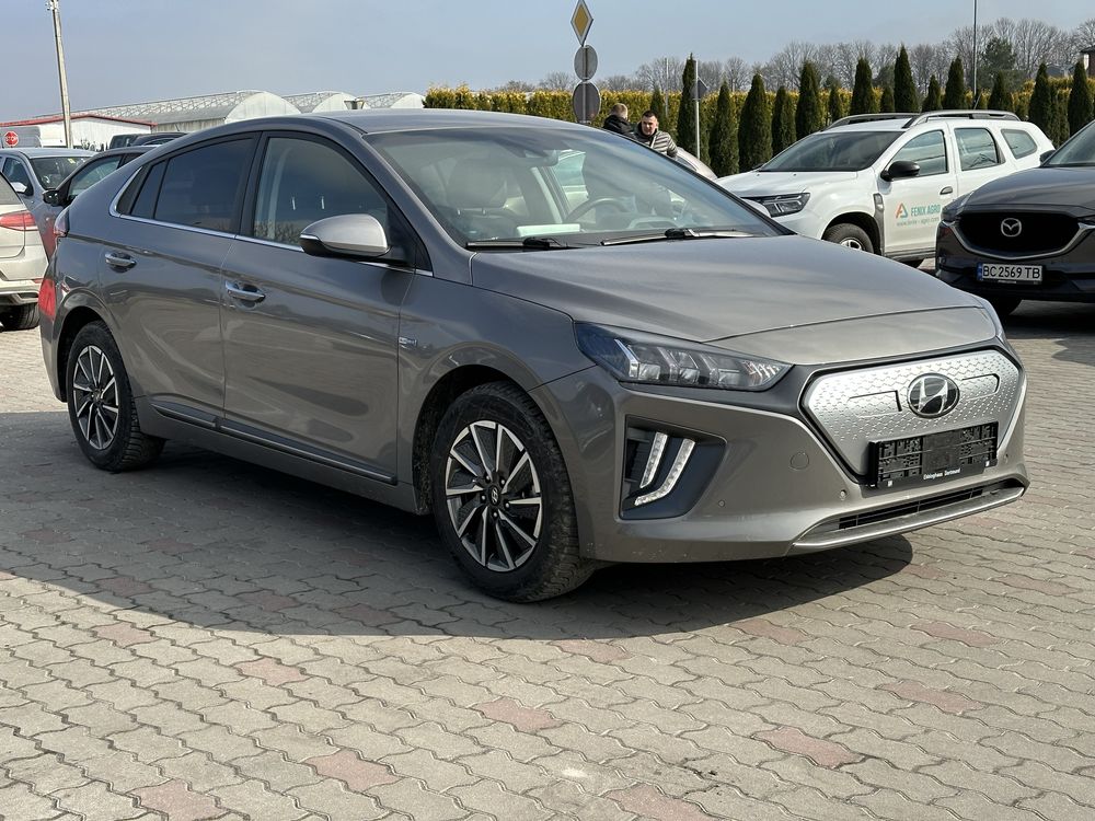 Hyundai Ioniq 2020 39 kW 28 kW e golf kona e niro