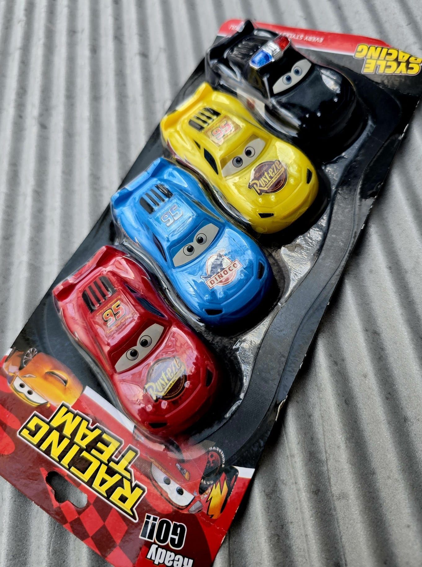 Super autka samochodziki z bajki Cars Auta nowe
