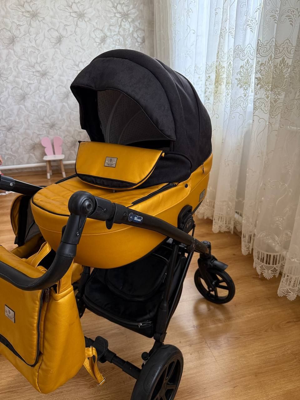 Продам BABY PRAM exclusive 2в1

BABY PRAM exclusive