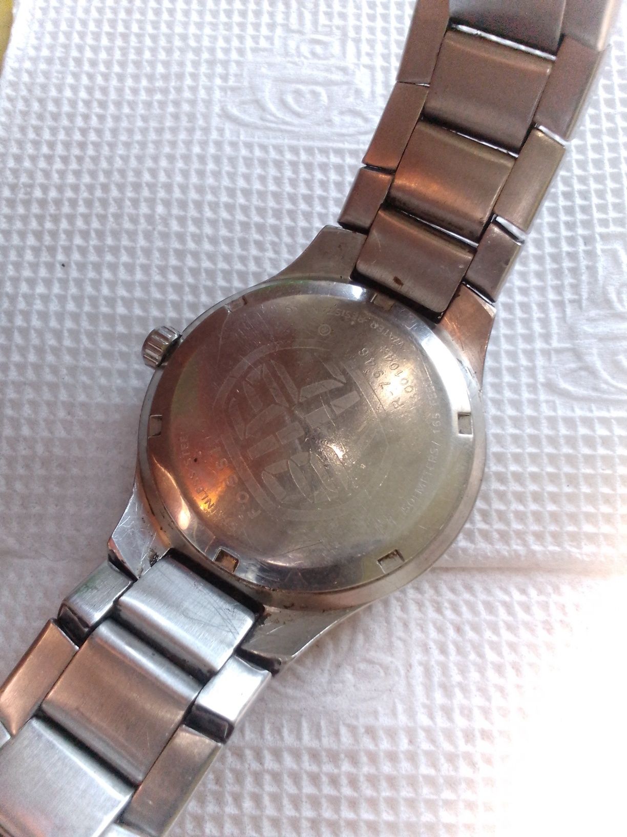 Продам часы Fossil