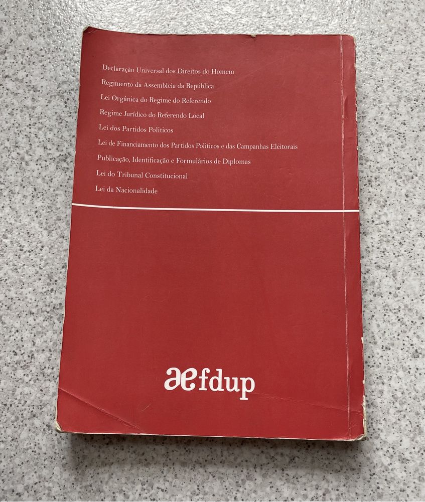 Livro: "Constituição da República Portuguesa"