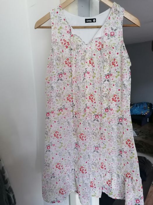Sukienka Sinsey kwiaty