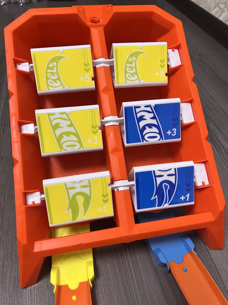 Трек Hot Wheels “Суперточное попадание”