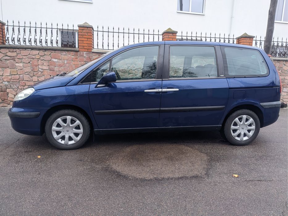 Peugeot 807 мінівен 7 місць