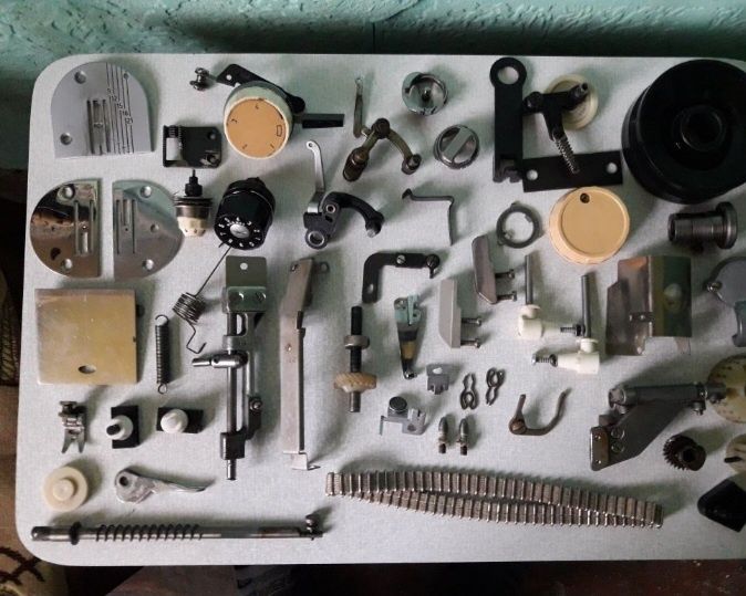 Электропривод, педаль, шнур ТУР-2, запчасти для швейных машин.