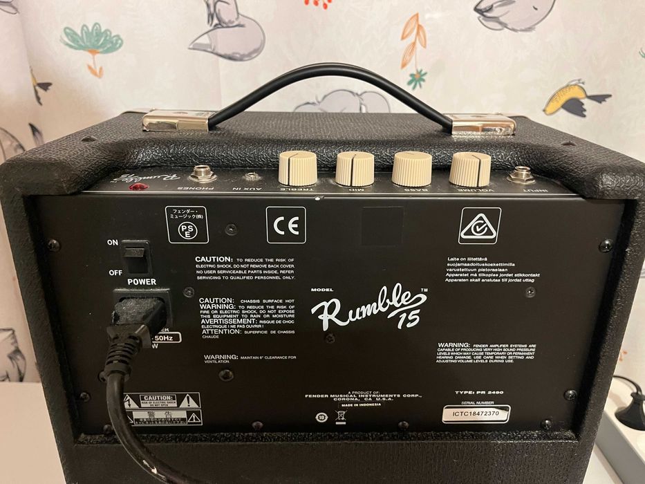 Wzmacniacz basowy Fender rumble 15