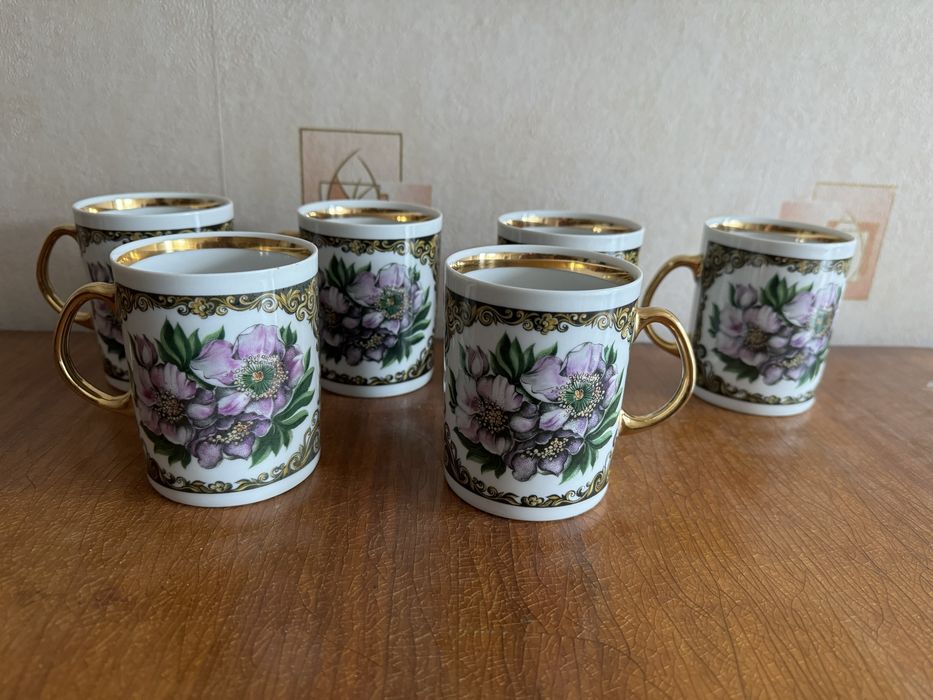 Zestaw kubków filiżanek karolina prl vintage