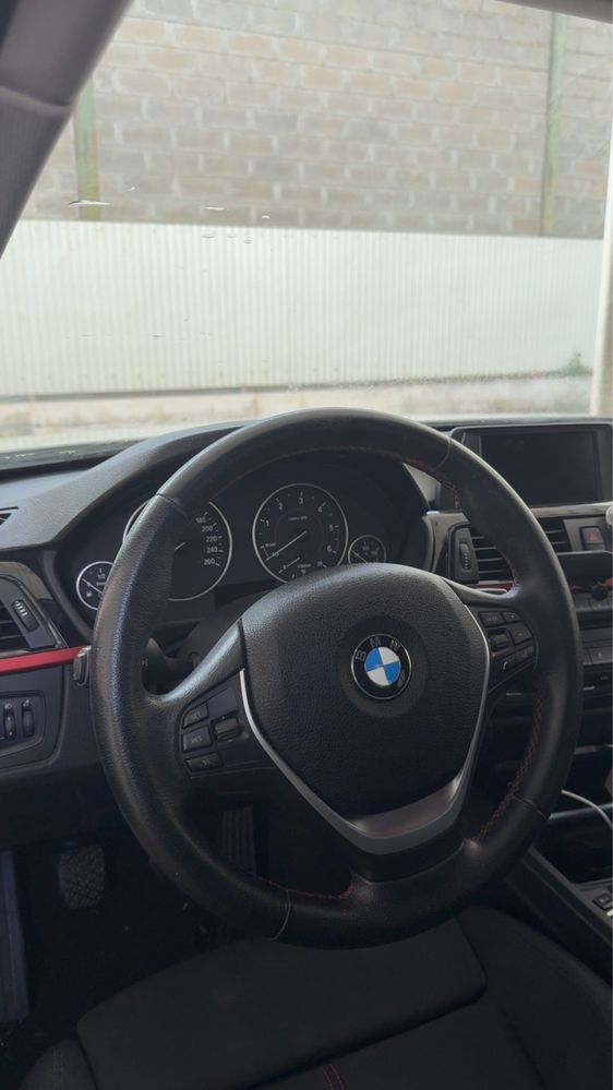 Bmw 318D Sport - 130000KM - Estimado