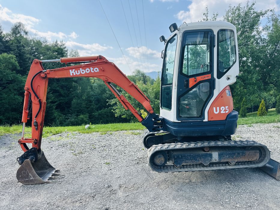 Kubota U25-3 100% sprawna