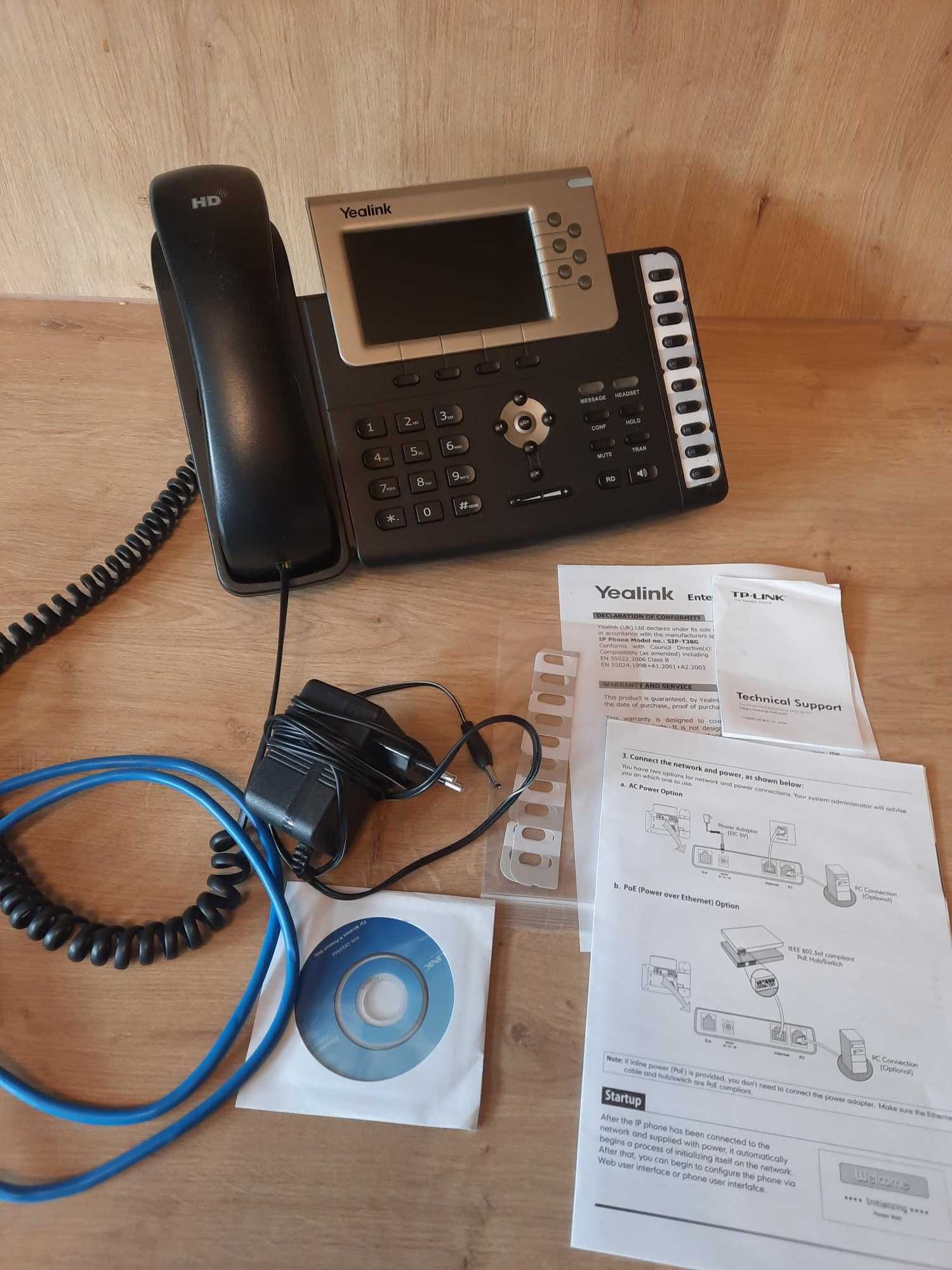 Telefon VoIP Yealink SIP-T38G