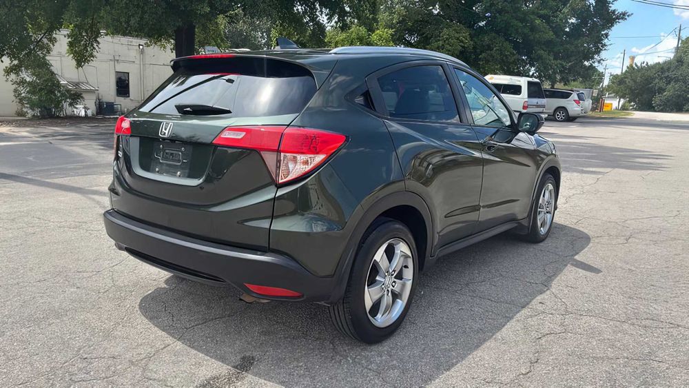 Honda HR-V      2017