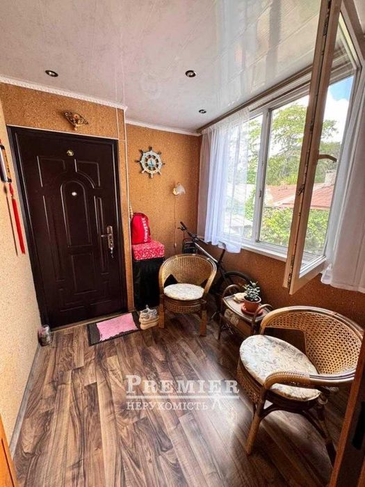 Центр поруч, затишок всередині: атмосфера  Молдаванки чекає на вас!