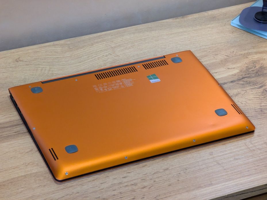 Ультрабук Lenovo IdeaPad U330p i3/4th 4/128