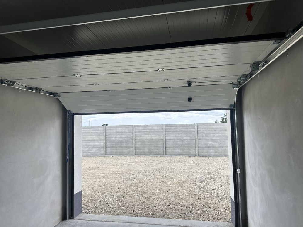 Magazyn Garaż Skrytka Składzik Warsztat 21m2 Ceglarska SOHO ROBIŃSKICH