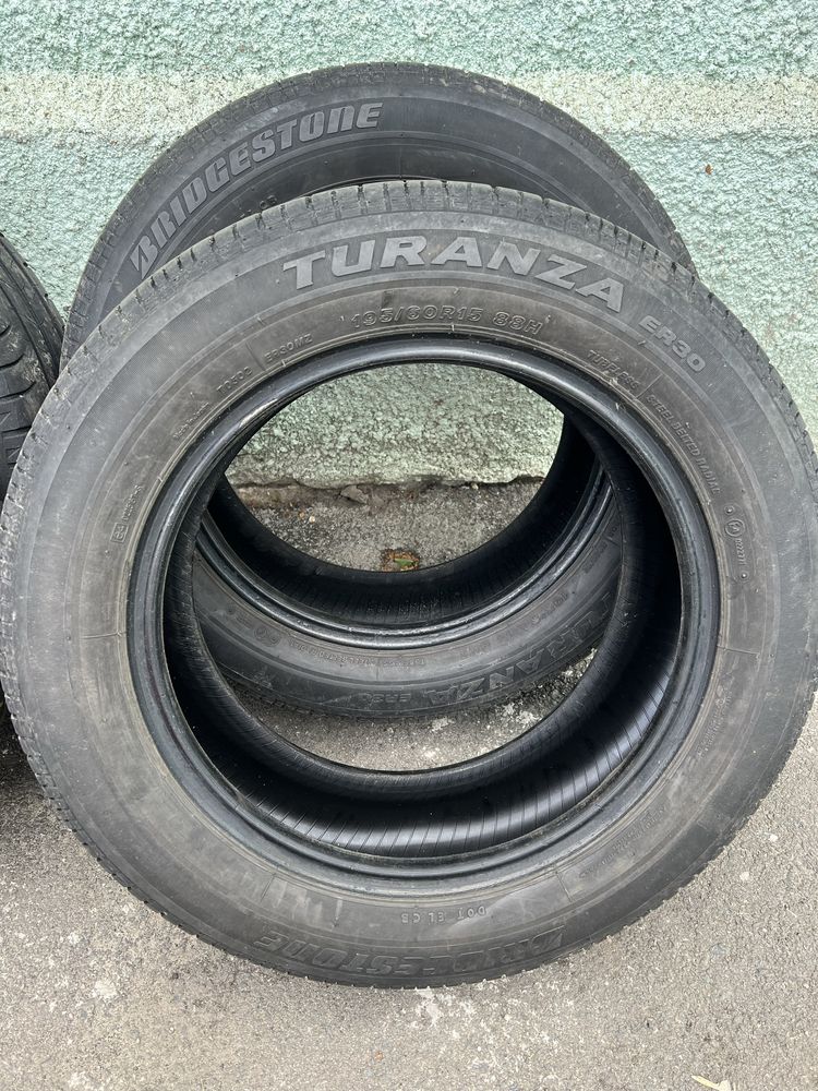 Продам комплект колес 195/60 r15