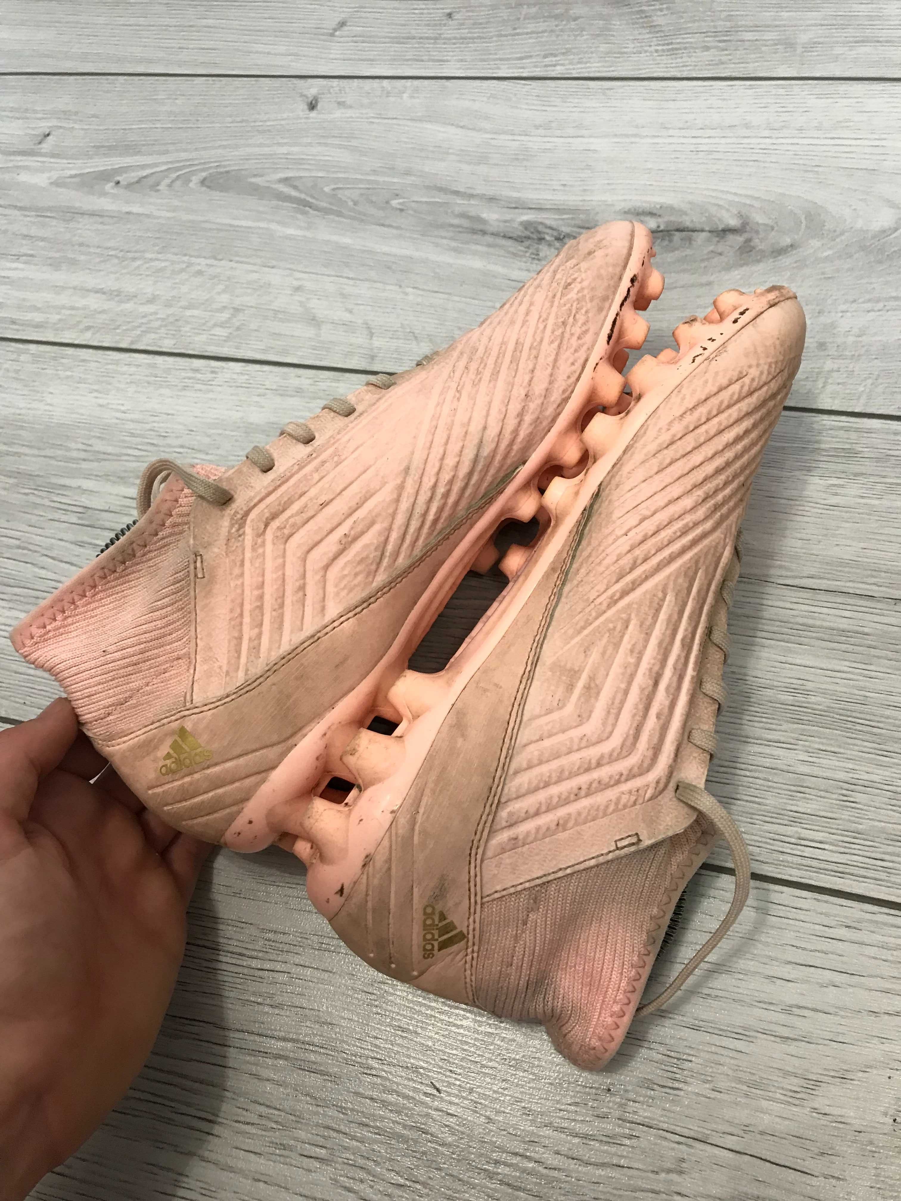 Buty korki Adidas Predator 18.3 AG Artifical Grass Pink rozm. 42