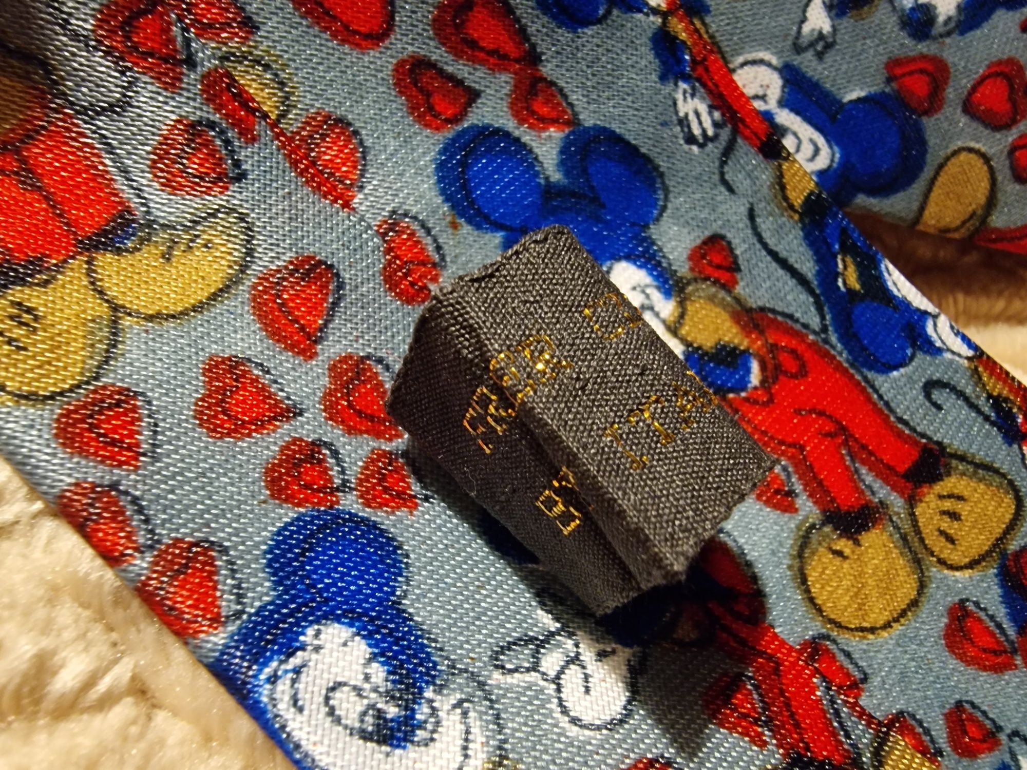 Gravata Vintage de colecção do Mickey e Minnie e outras