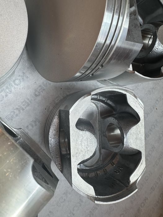 Поршень, поршни m62 b44 без ванос