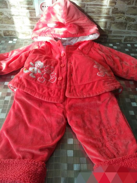Костюм теплий легкий і зручний на рік-два