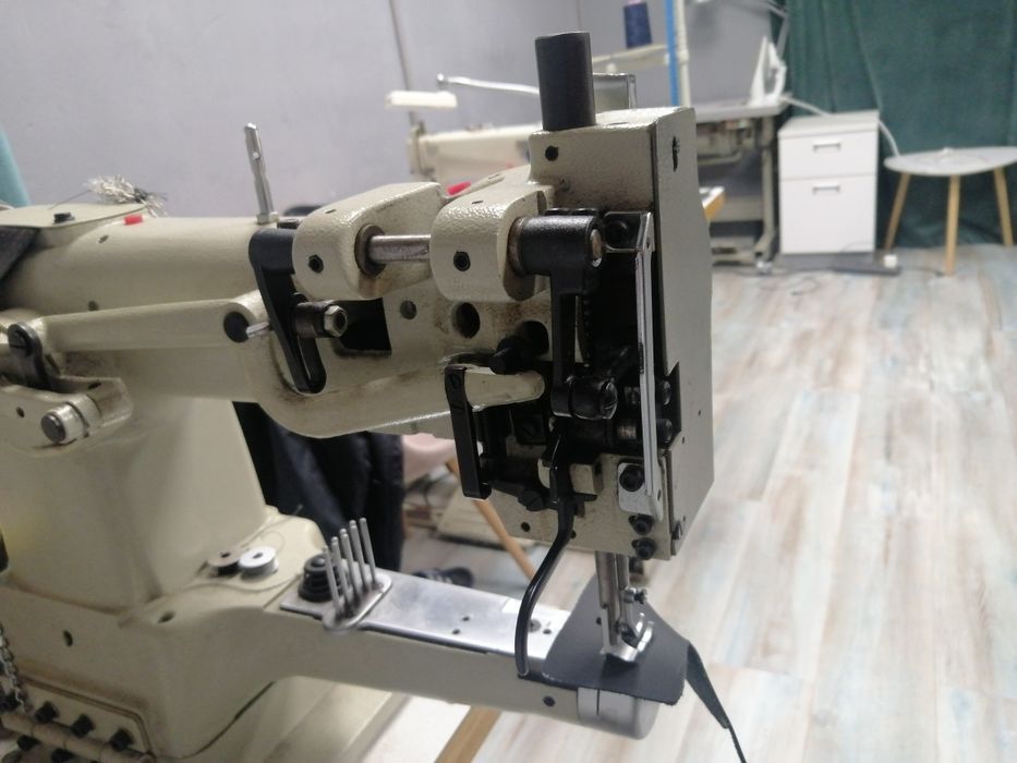 Рукавная швейная машина GEMSY 335, PFAFF