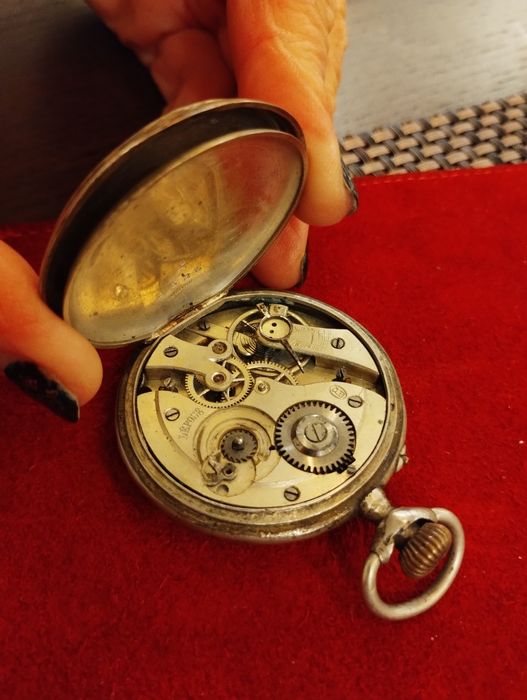 Zegarek kieszonkowy stary antyczny około 1900 rok. Srebrny!