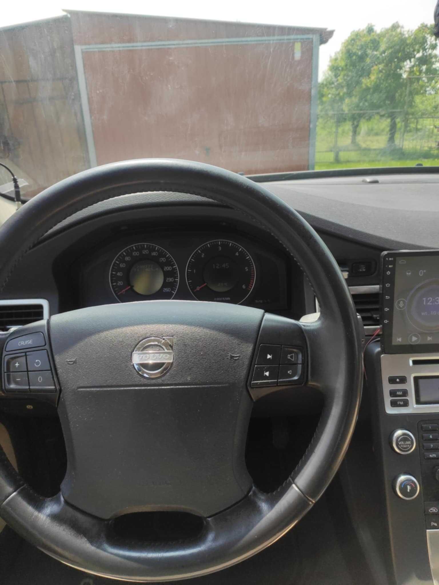 VOLVO S80  2.0 hdi 136 km