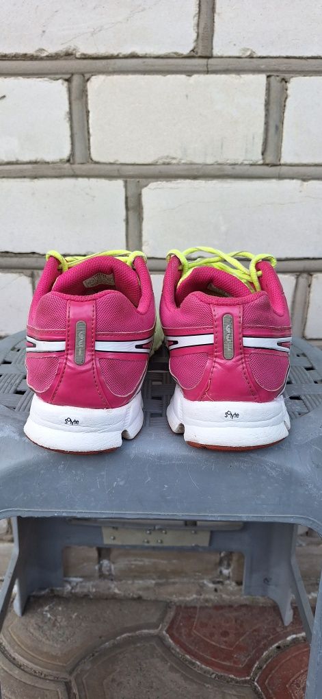 Asics кроссовки оригинальные 41 раз