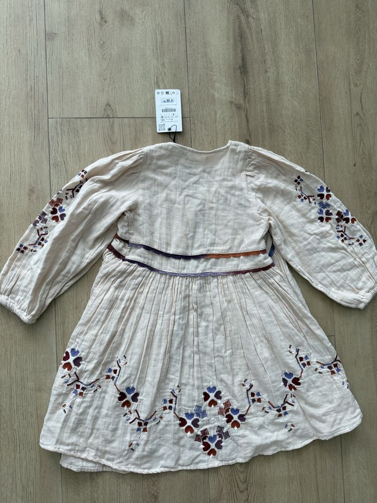 Вишита сукня вишите плаття вишиванка сарафан платье Zara 128
