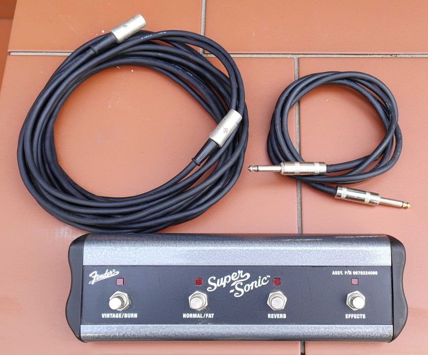 FENDER SUPER-SONIC Head 22 Blondie Fabryczny komplet IDEAŁ SUPERSONIC