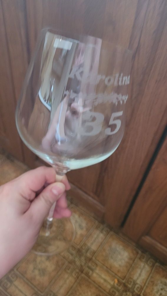 Kieliszek kielich urodzinowy 860ml karolina