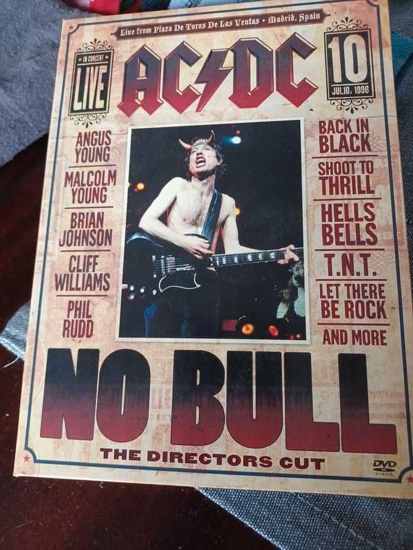 vários DVD de AC/DC para fãs ou colecionadores