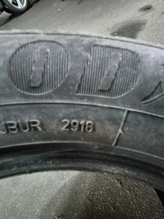 Покрышки летние goodyear efficientgrip  215/60 r16 та 205/60/R16