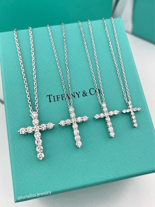 Золотые кресты в стиле Tiffany с бриллиантами