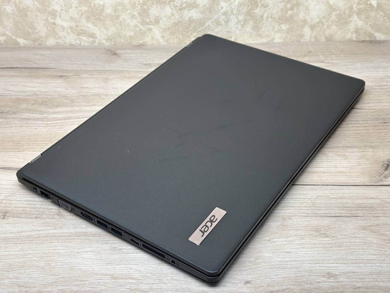 Свежак 2023г Acer TM P215-53 i5-1135g7 15.6 fhd IPS 8/256