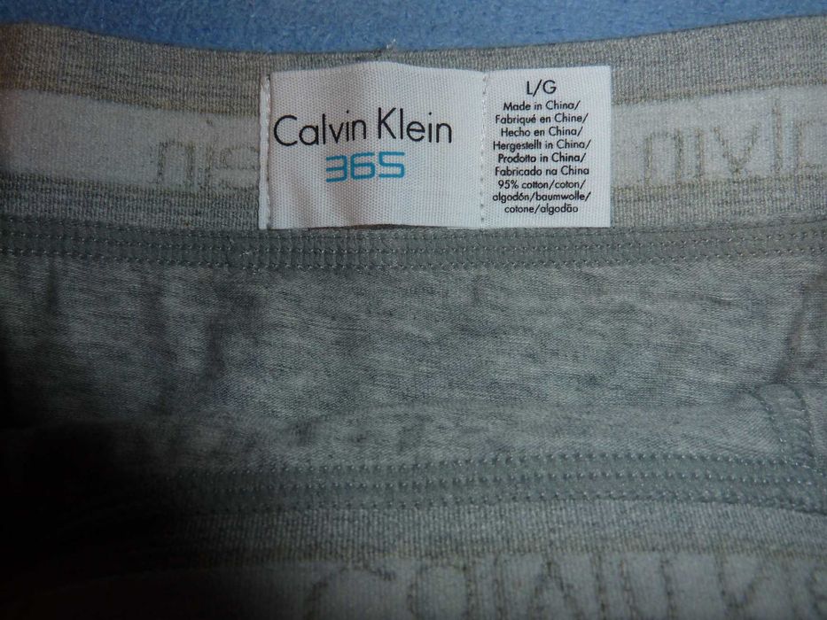 Cuecas (3) novas em algodão Calvin Klein L