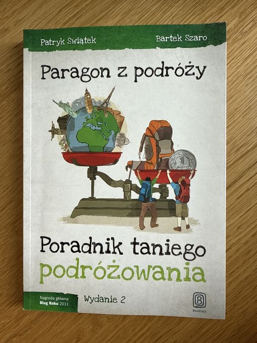 Paragon z podróży tanie podróżowanie Świątek szaro