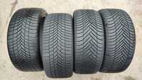 Komplet opon wielosezonowych 225/40/18 Bridgestone Hankook