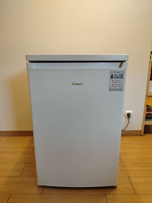 Lodówka mała Candy REZERWACJA