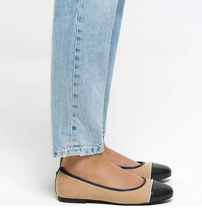 Nowe balerinki z koralikami 37