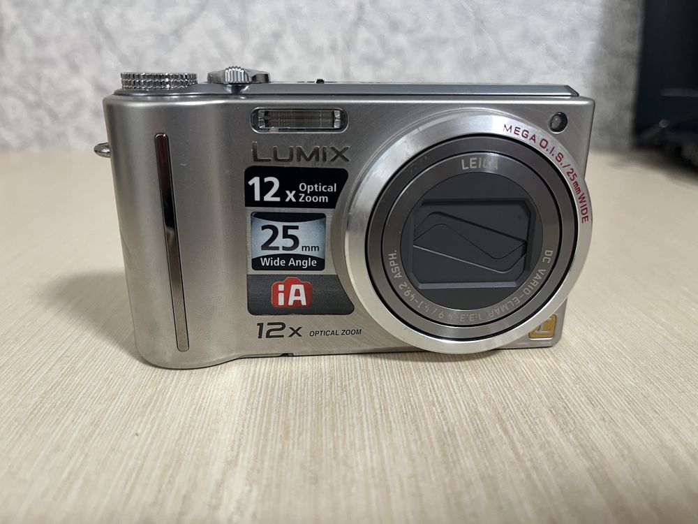 Камера Panasonic Lumix DMC-TZ6/ZS1