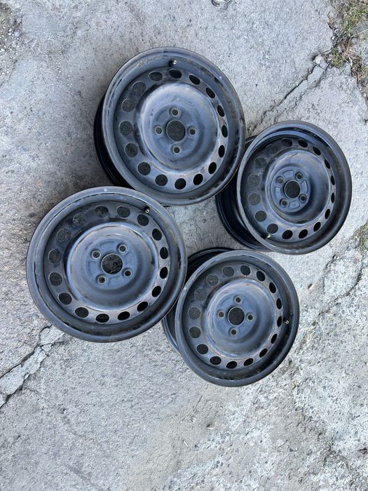 Продам железные диски R15///4/100 в хорошем состоянии!