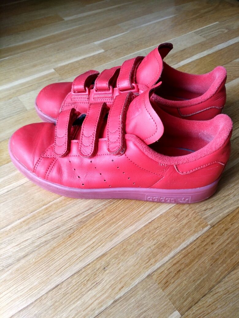 Sprzedam buty Adidas 37 1/3 Nike