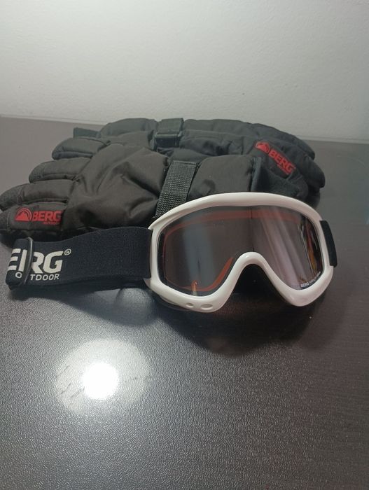 Óculos/máscara e luvas para ski ou snowboard