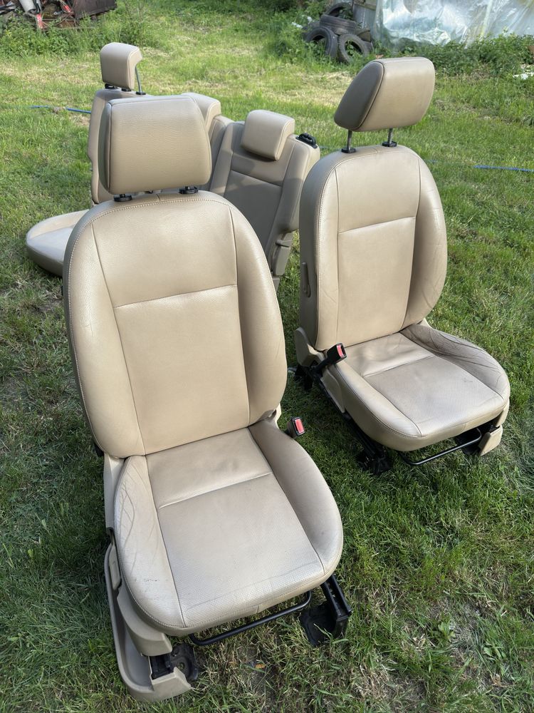 Sprzedam fotele do ford c-max