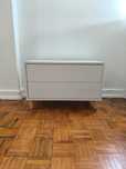 Conjunto de 2 Móvel IKEA Eket Mesa de Cabeceira com pés 2 gavetas