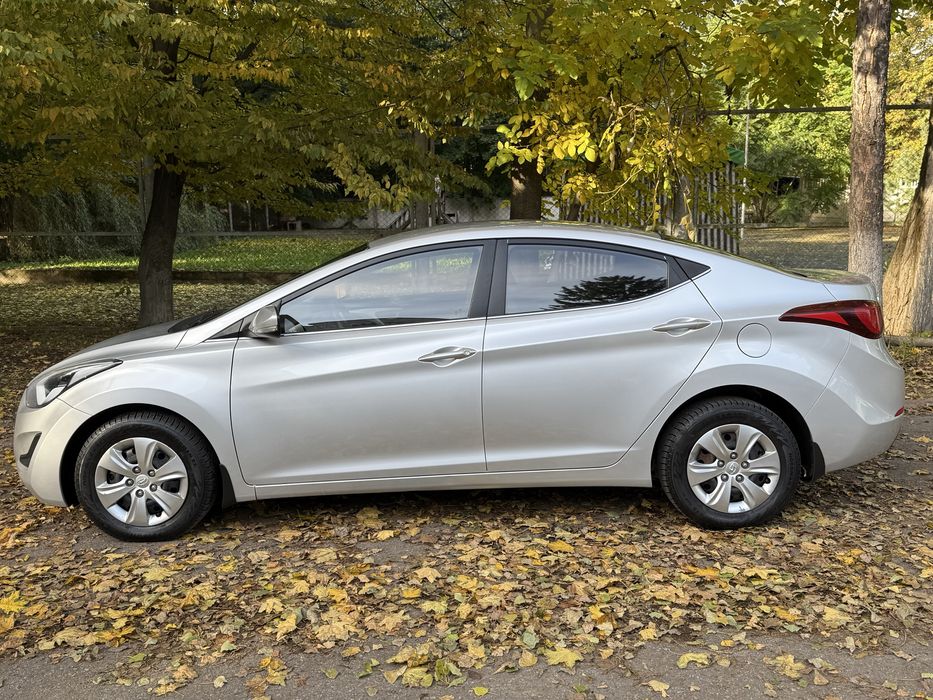 Hyundai  Elantra GLS