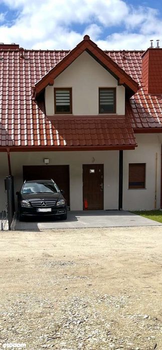 Dom pod lasem , działka  250 m2, duży ogórek .