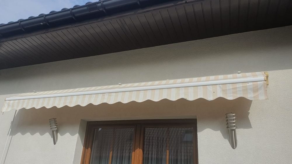 Markiza tarasowa, zadaszenie